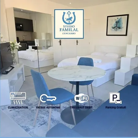 Familial Centre Ville, Parc Expo, Arena アパート